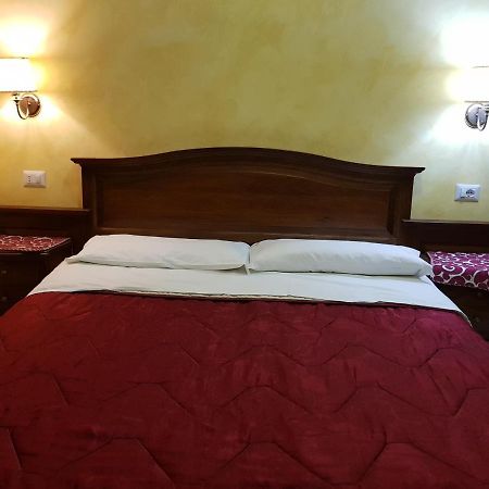 Bed and Breakfast Pitagora House Рим Екстер'єр фото